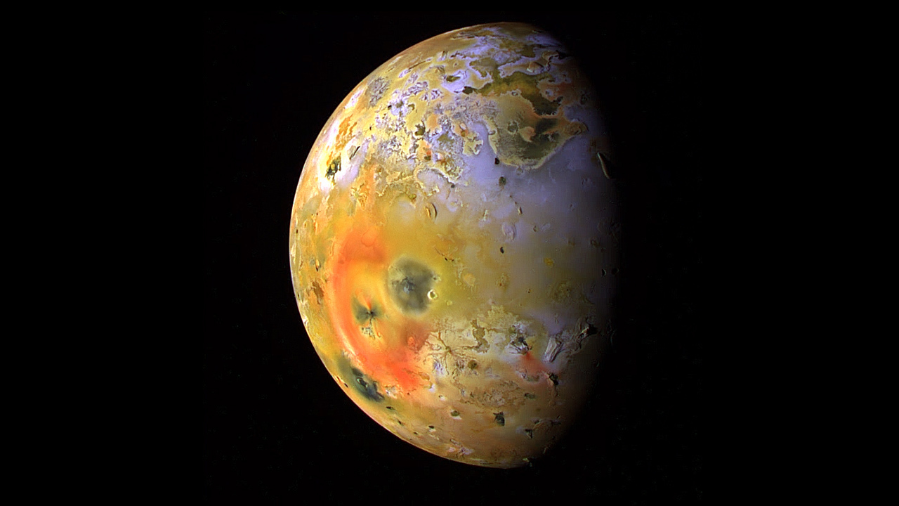 Photo taken of Io from NASA’s Galilleo mission