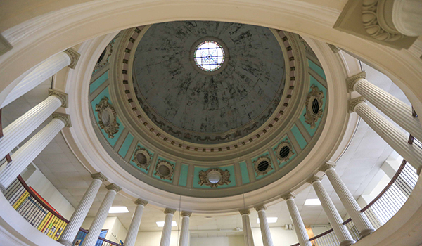 Texas A&amp;M University Academic Building dome, viewed from the ground floor rotunda
