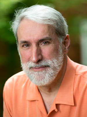 Harvard chemist and 2023 Cotton Medal recipient Daniel G. Nocera