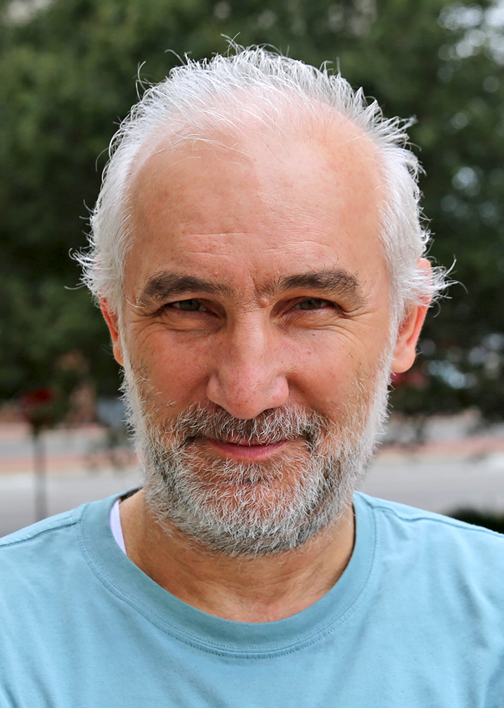 Ali Kaya headshot