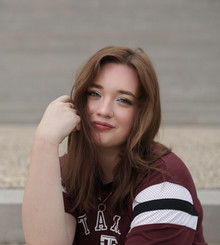 Headshot of PBSI PhD student Emma Dennin